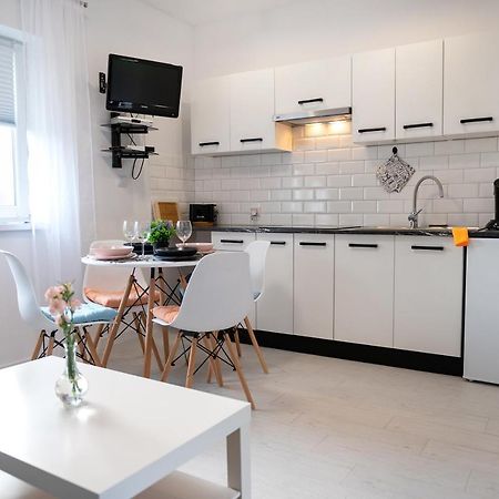 Emma Apartamenty Gostyn  Exterior foto